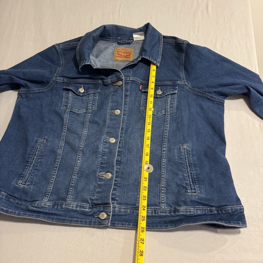 Levi's Women's 3X Denim Trucker Jacket Plus Size Blue Stretch 77994-0049 3XL - Picture 10 of 13
